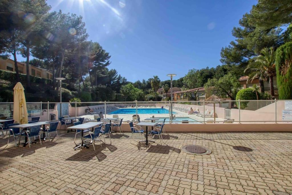 Appartement Piscine Tennis Acces Prive Plage Joia Sanary-sur-Mer Ngoại thất bức ảnh